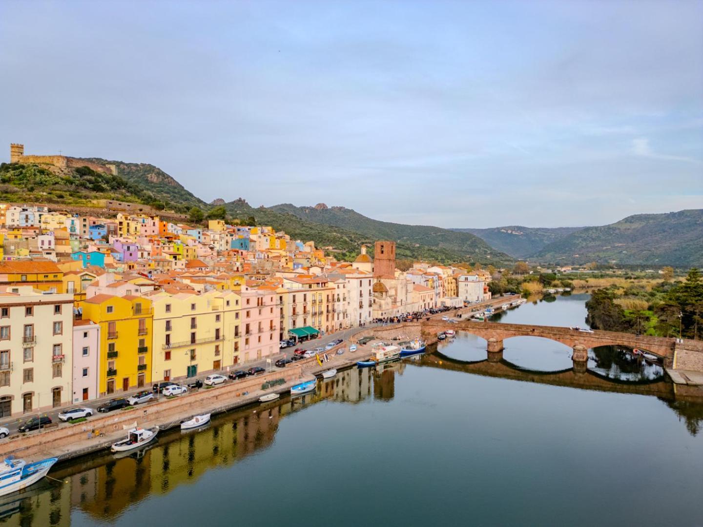 S'Apposentu - Un'Angolo Di Paradiso Con La Vista Sul Castello Bosa Exterior foto