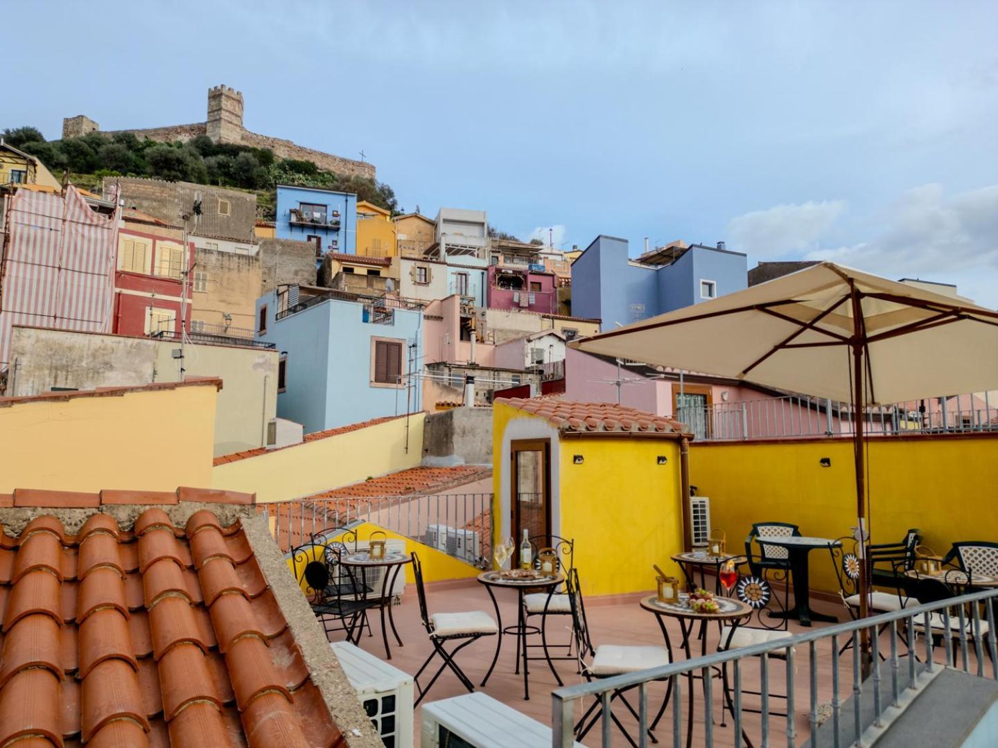 S'Apposentu - Un'Angolo Di Paradiso Con La Vista Sul Castello Bosa Exterior foto