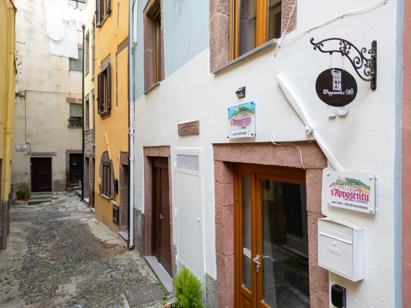 S'Apposentu - Un'Angolo Di Paradiso Con La Vista Sul Castello Bosa Exterior foto