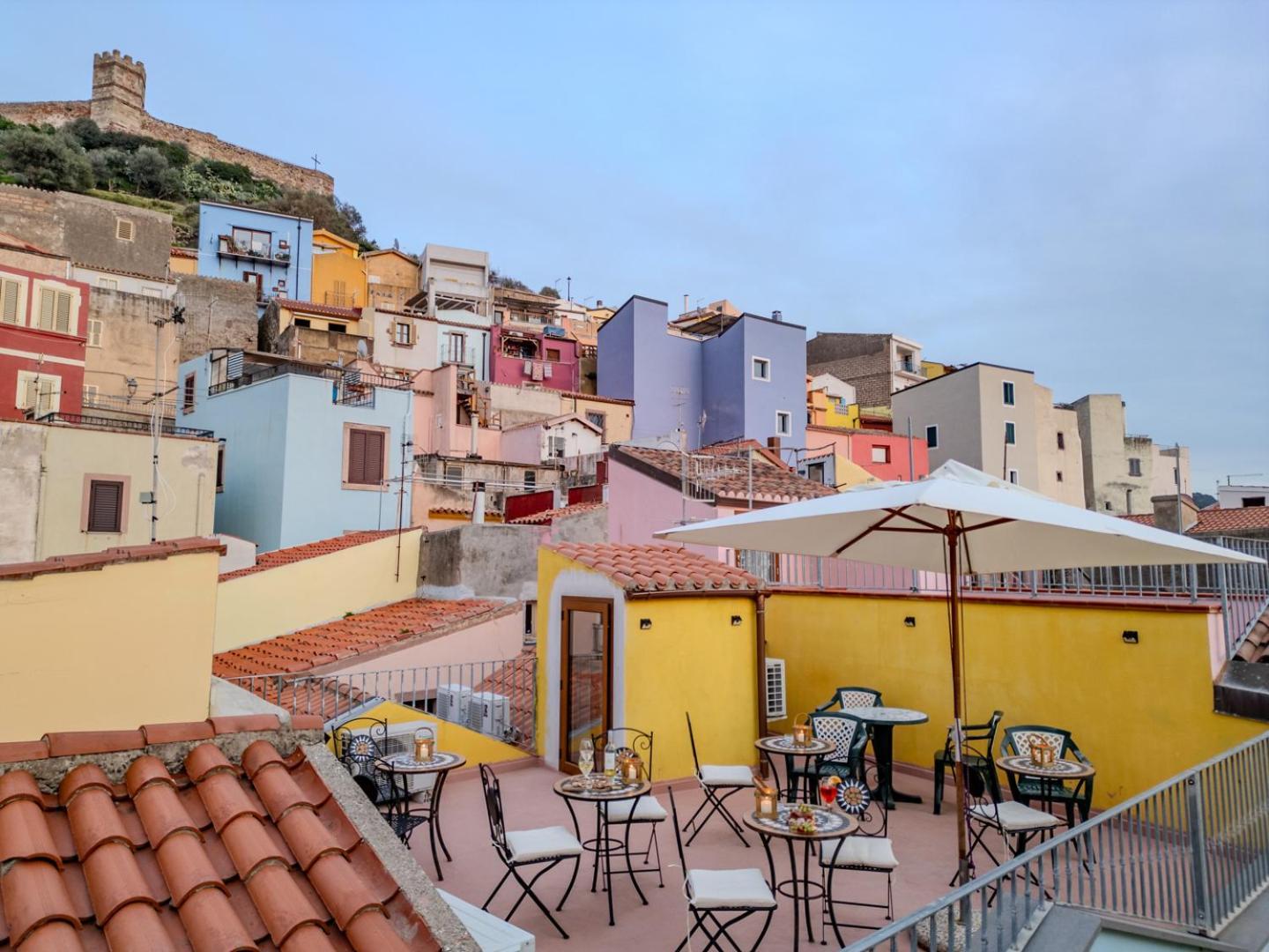S'Apposentu - Un'Angolo Di Paradiso Con La Vista Sul Castello Bosa Exterior foto